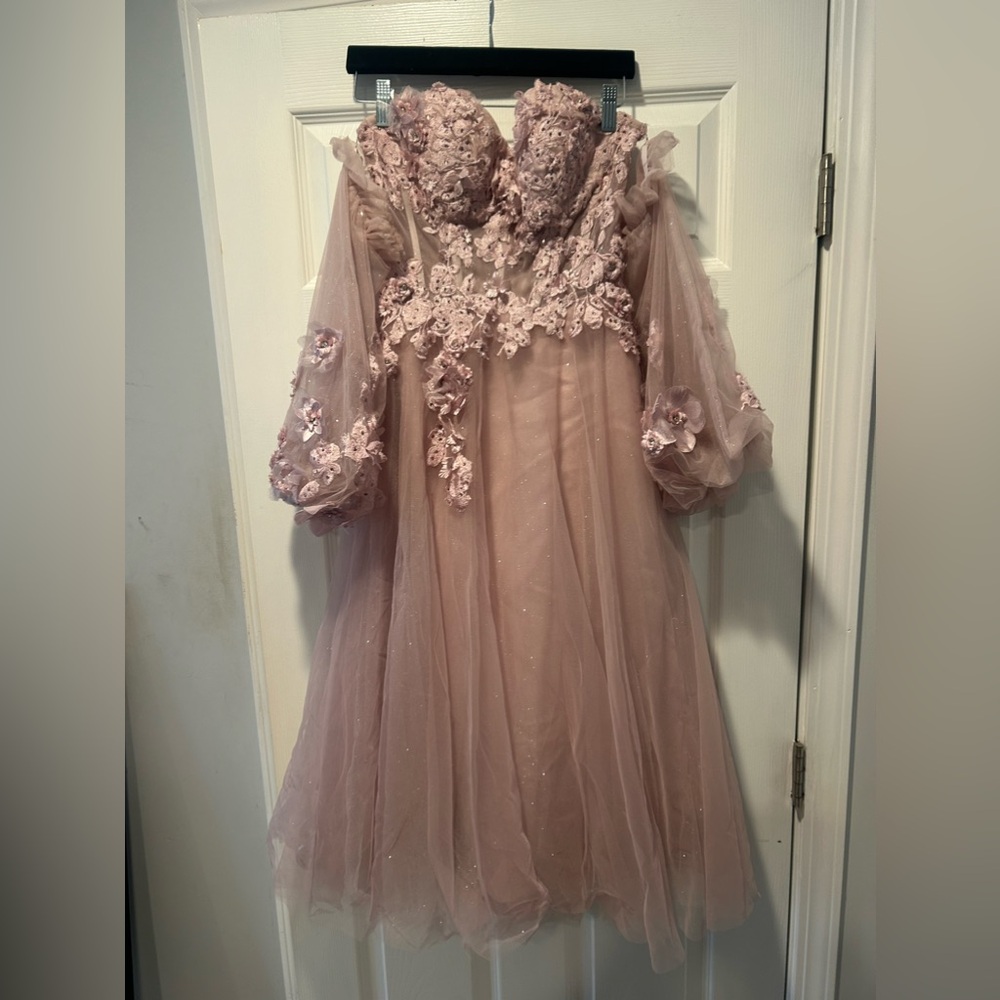 Gorgeous pink dress!